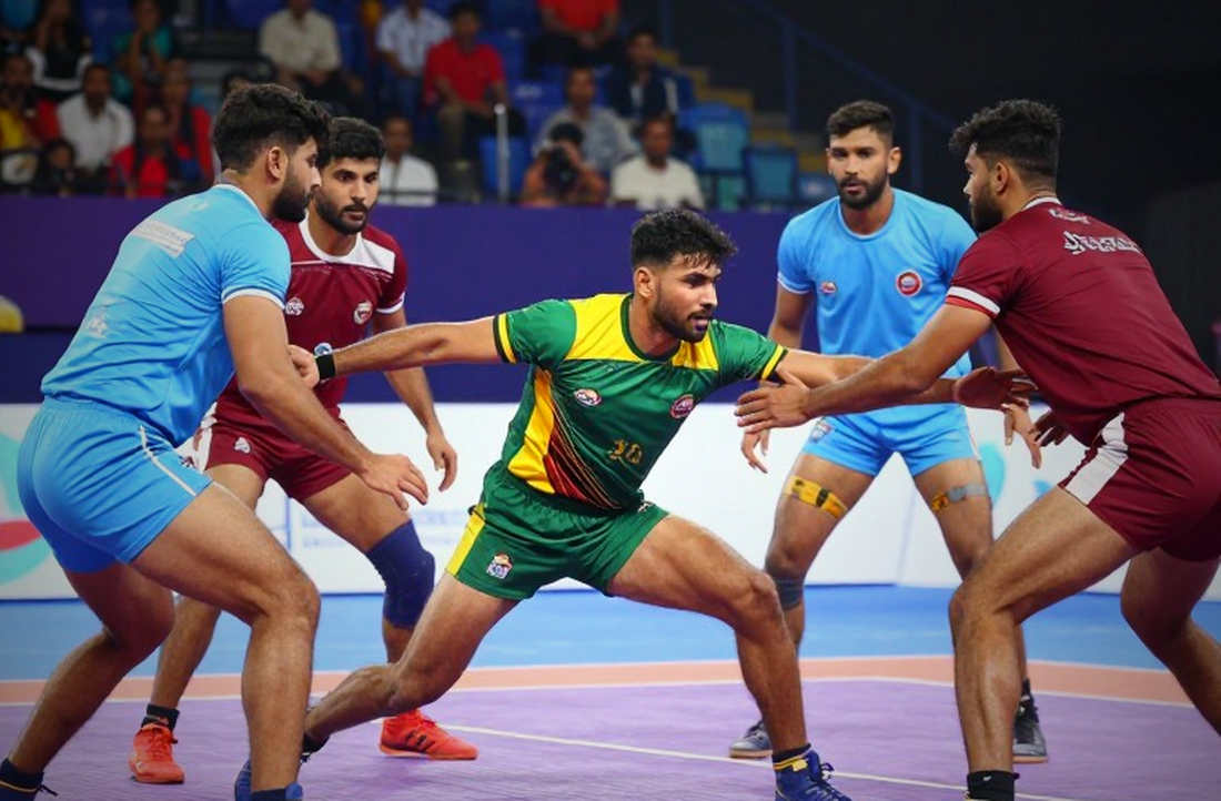 अहमदाबाद की चटाई पर इंग्लैंड से पहले: भारत की रोटेशन, ऑल आउट का भ्रम और कॉमनवेल्थ खिताब की असली कीमत